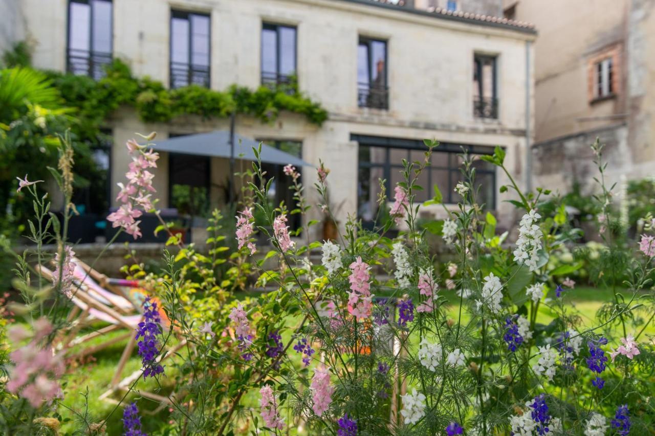 Escale Rochelaise B&b, Bain Nordique Et Sauna Tonneau Couette-café *